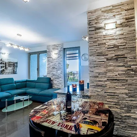 Gordan Apartment